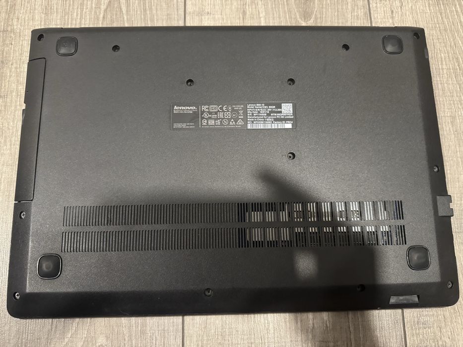 Безшумний ноутбук Lenovo, 8Gb, SSD120Gb, налаштований, гарний стан.