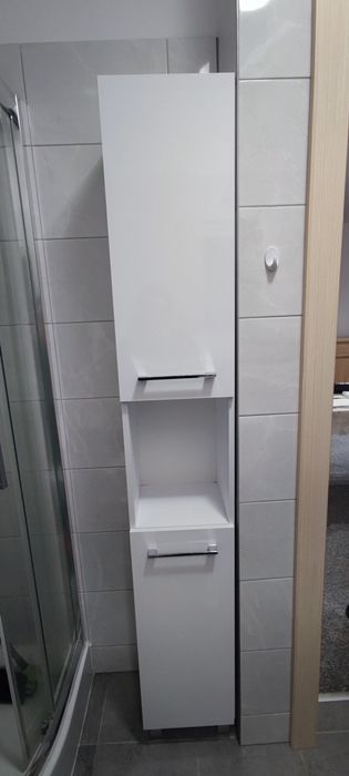 Słupek wysoki łazienkowy szafka