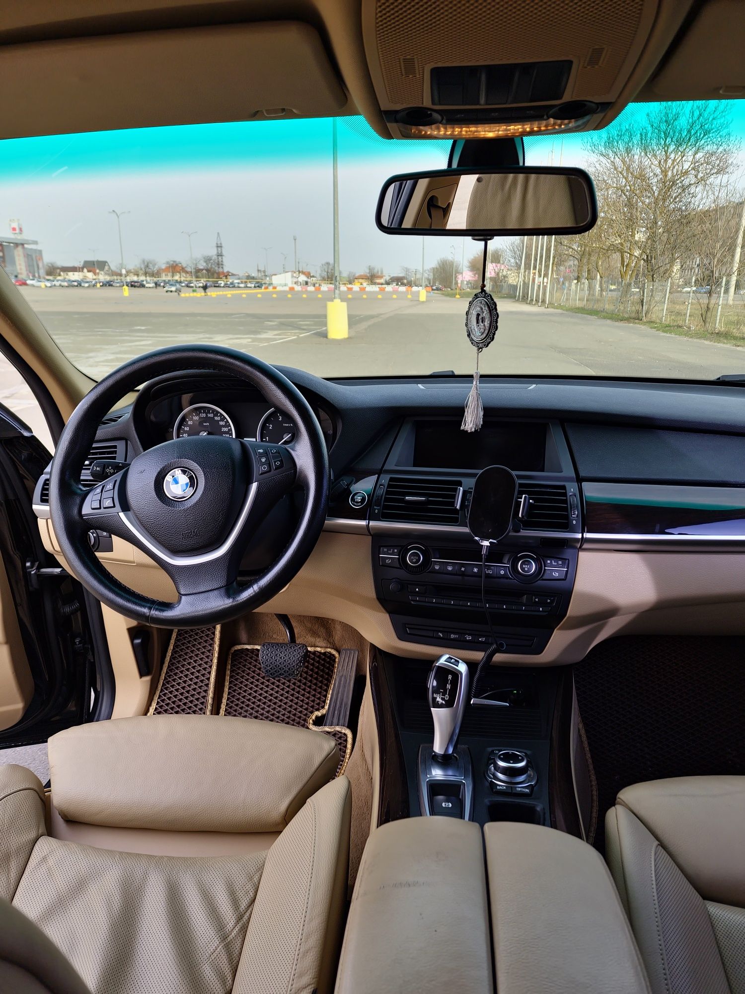 BMW x5 2012 (E70) FL EU