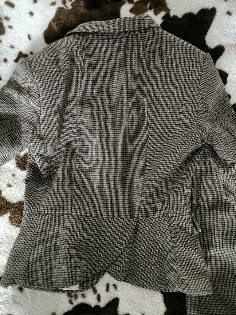 Піджак H&M XS розмір