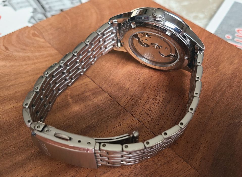 Шикарнейшие Citizen механика, автоподзавод, Day/Date, Sapphire, JAPAN