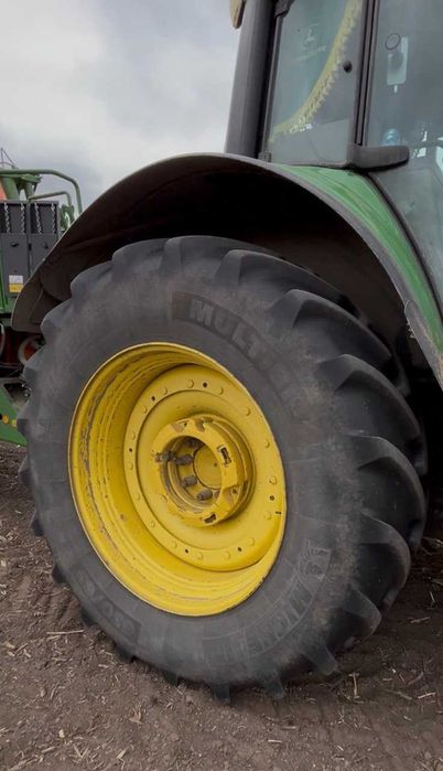Трактор колісний John Deere 6170 M