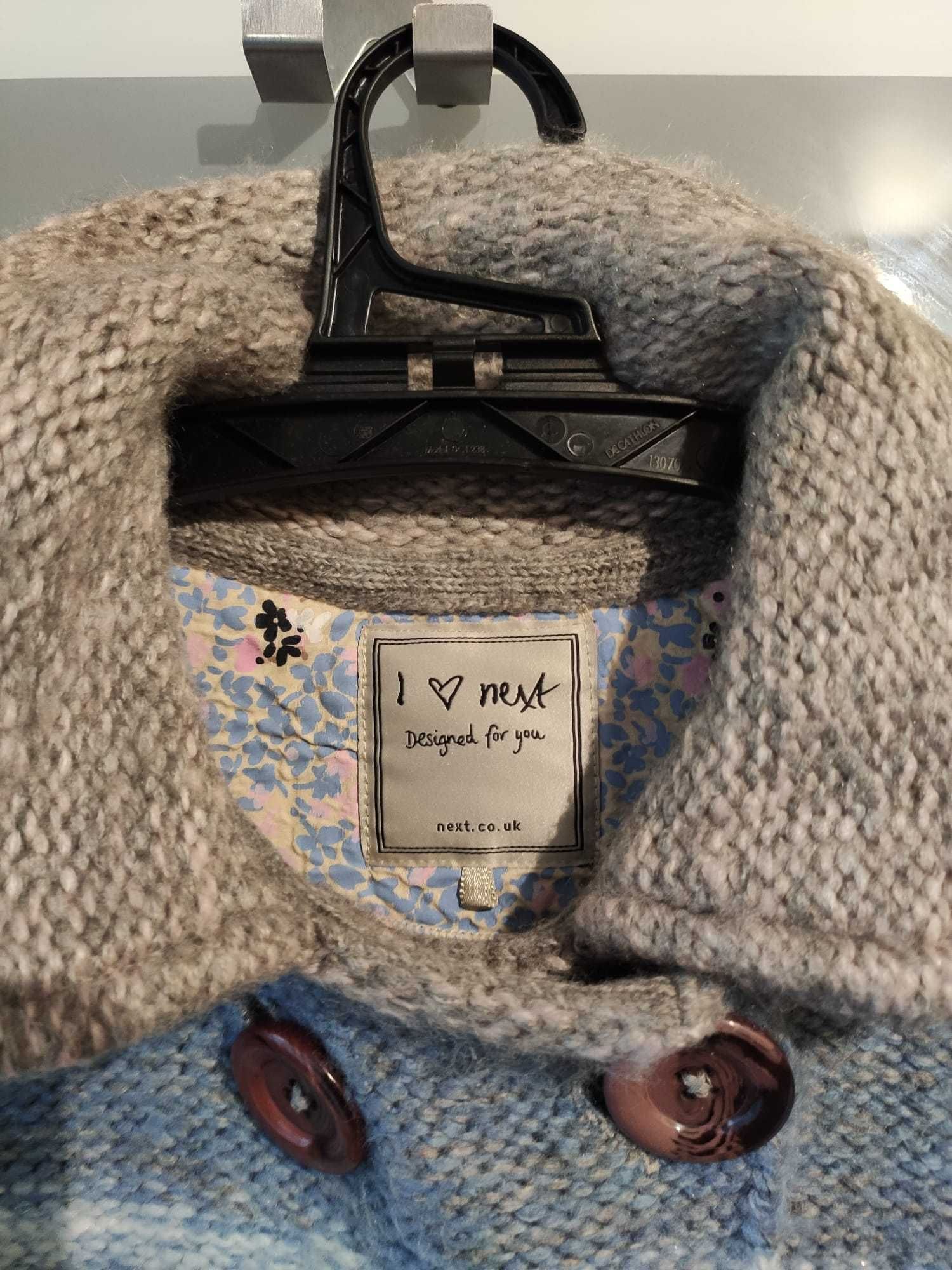 Sweter dziewczęcy, rozmiar 110
