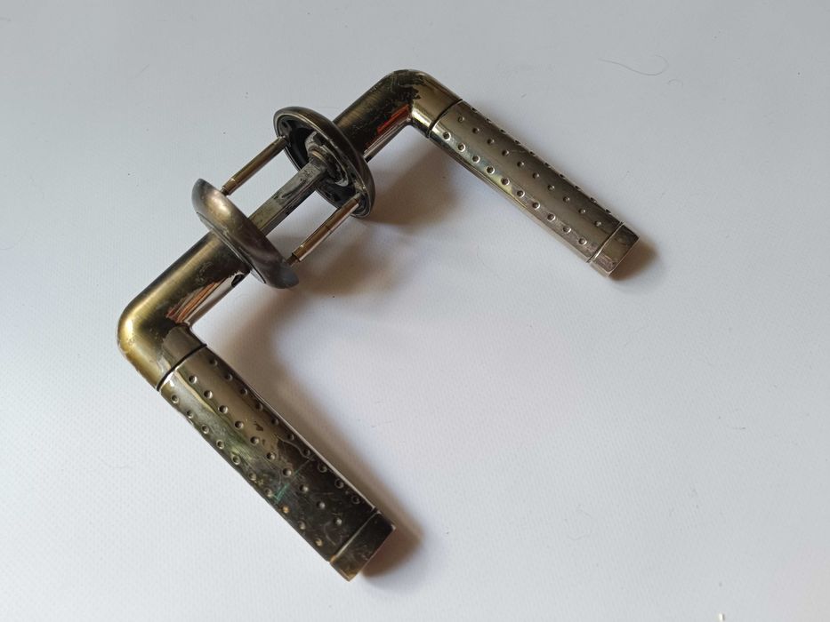 Ручка дверная для межкомнатных дверей