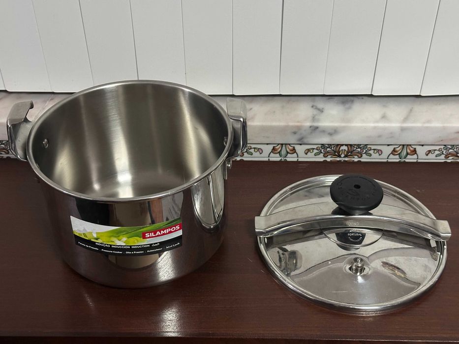 Panela Pressão Silampos Aço Inox 8L - Ref. 643122018708 - NOVA