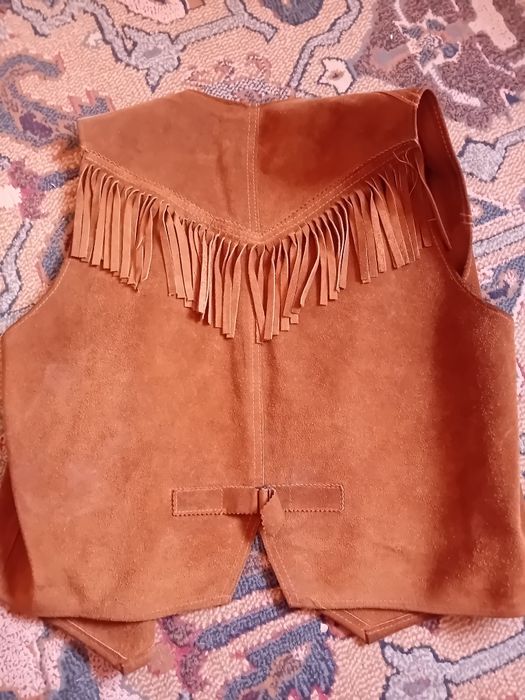 Colete de camurça pequeno