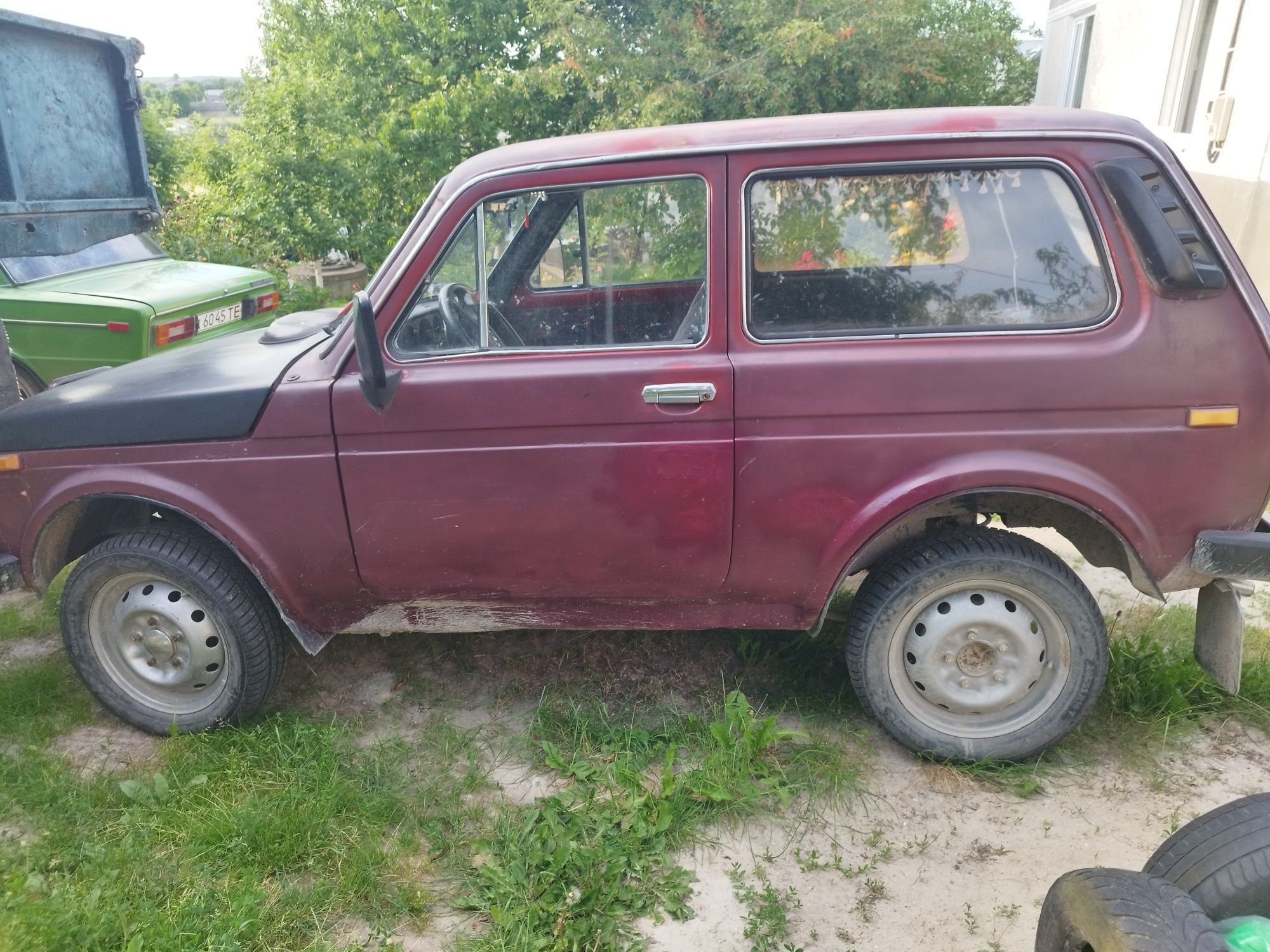 Продається ваз нива 2121