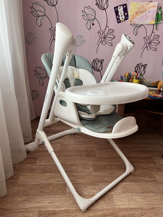 Дитячий стільчик Carello Triumph 3в1