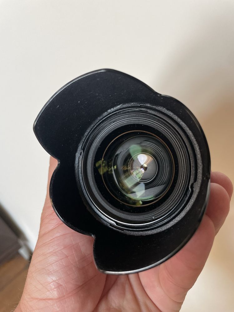 Obiektyw  Canon Ultrasonic 28 mm
