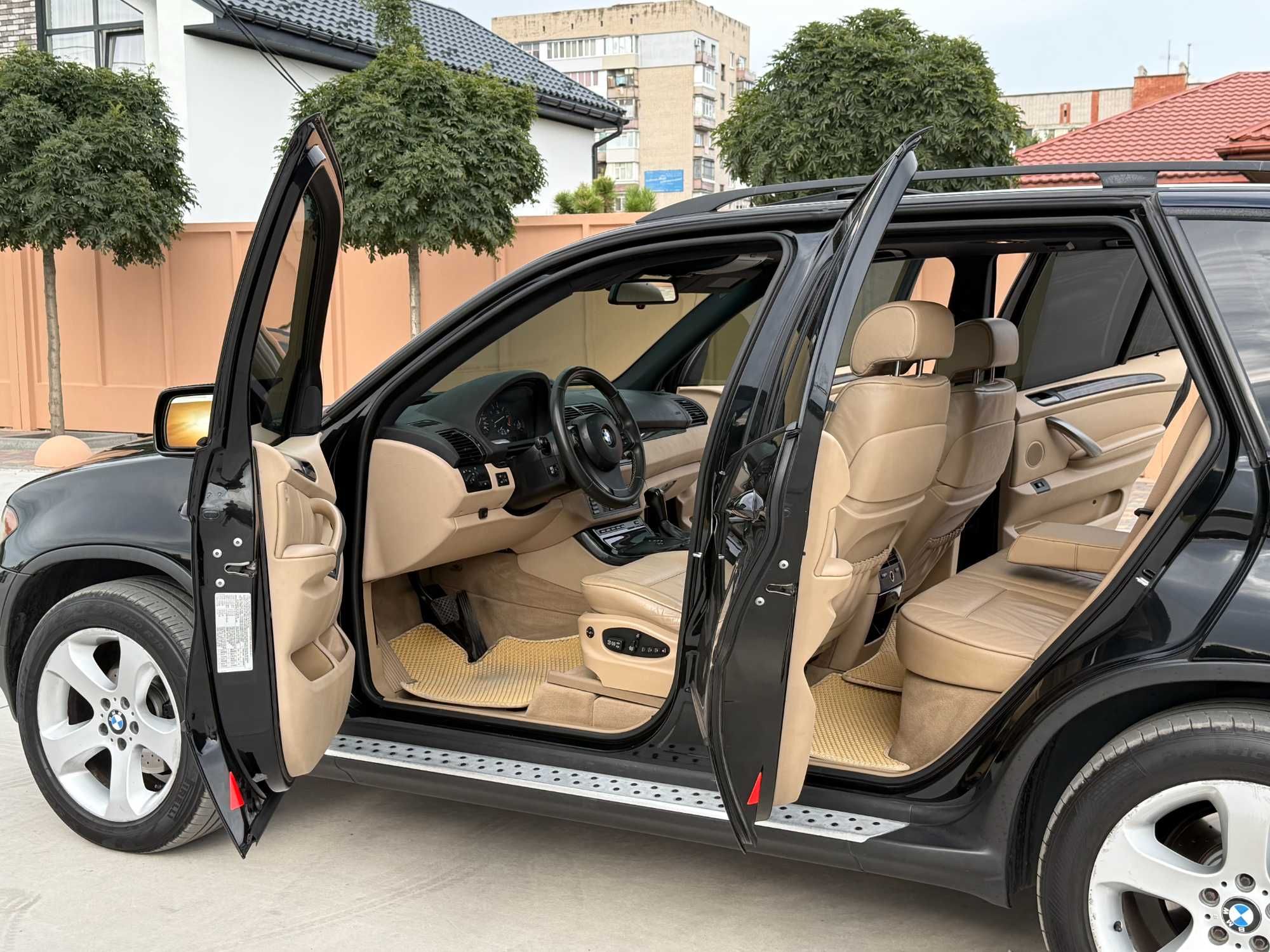 Продам BMW X5 E53, в Идеальном состоянии, в Максимальной комплектации.