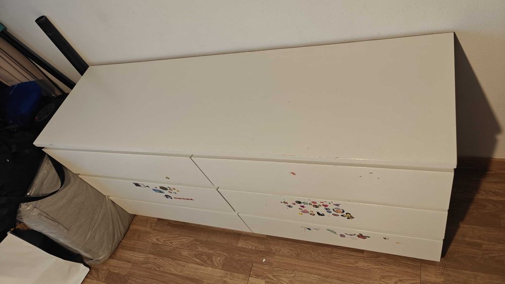 Cómoda MALM com 6 gavetas