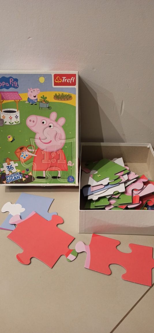 Puzzle gigant Peppa