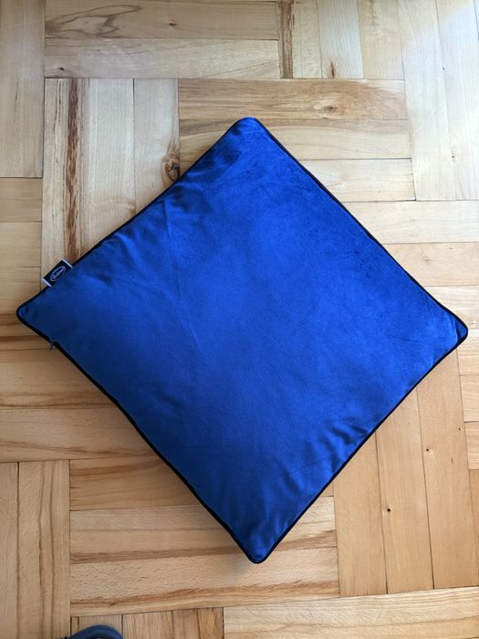 Dwie granatowe zaslony (+gratis) na przelotkach/kołach 140x250cm welwe