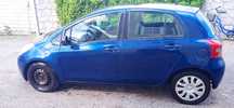 Drzwi lewe prawe przód tył Toyota Yaris II 5D lak. 8P4