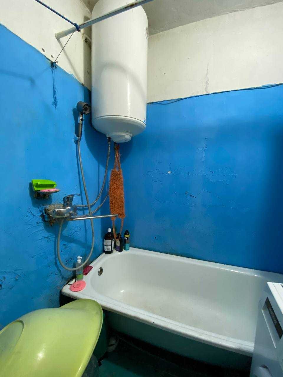 Продам квартиру 2к Тополь-3