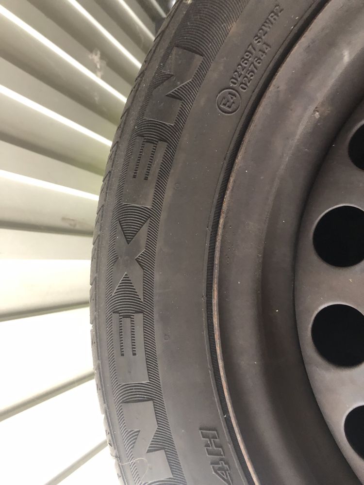 Sprzedam opony 185/60 r15