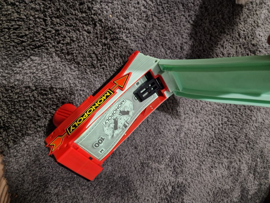 Monopoly deszcz banknotów