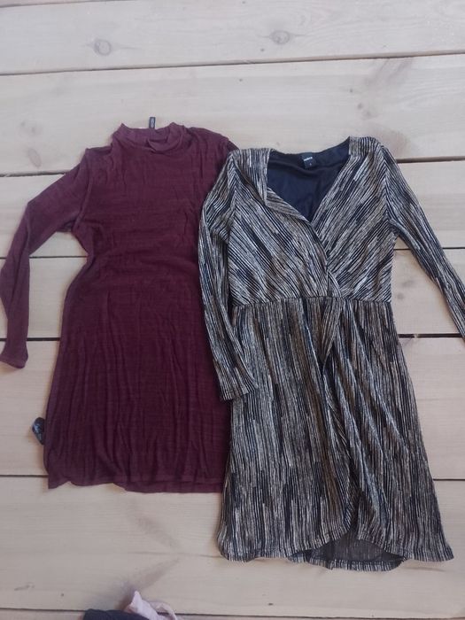 Віддам багато різного одягу розмір с