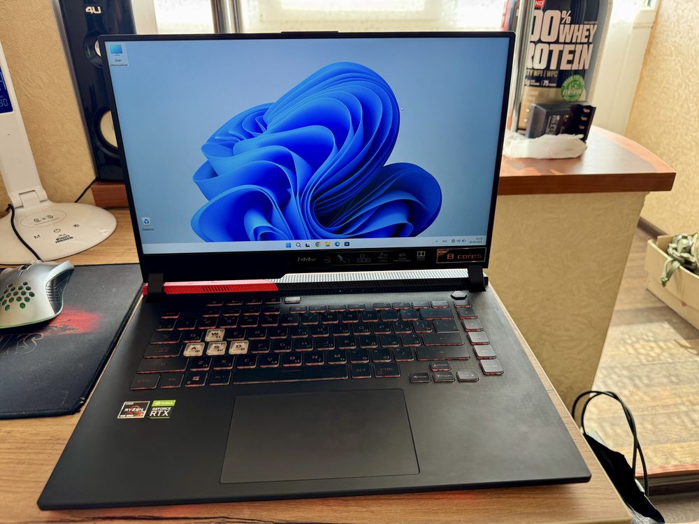 Игровой ноутбук Asus rog