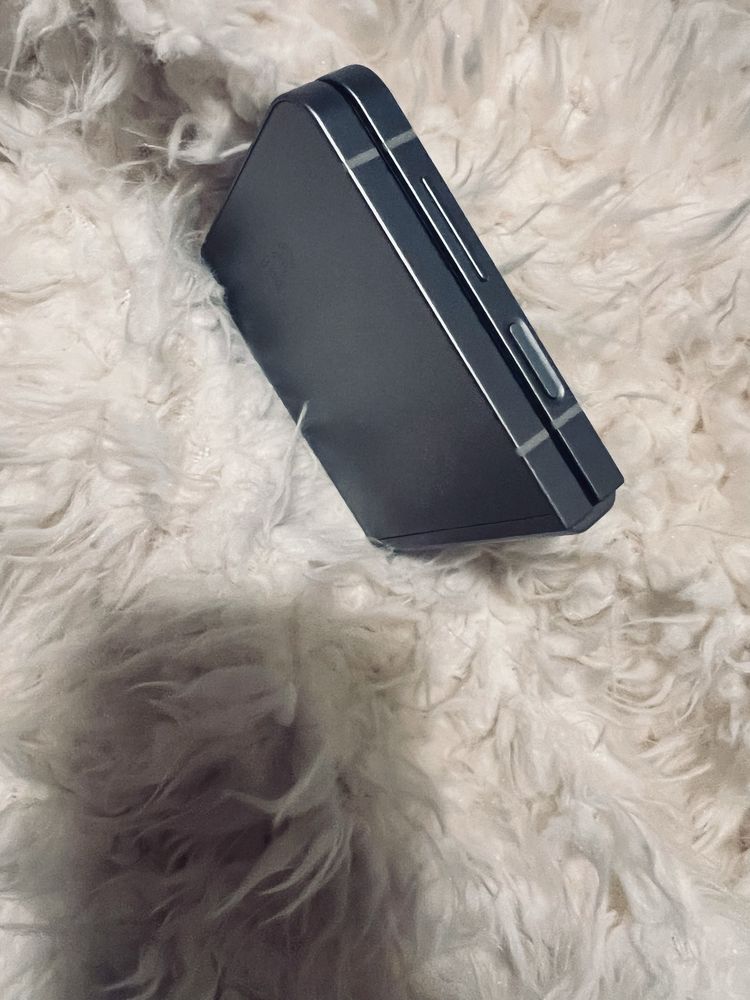 Samsung ZFlip 6 - Novo com Garantia