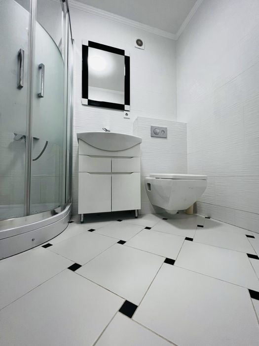 Подобово! Оренда квартири вул. Мельника 10 (центр)