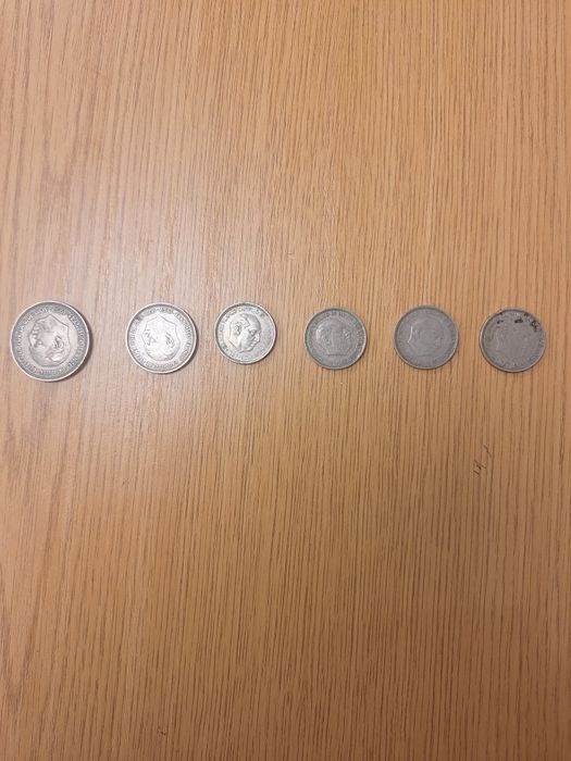 Pesetas raras de 1957 de 50; 25 e 5