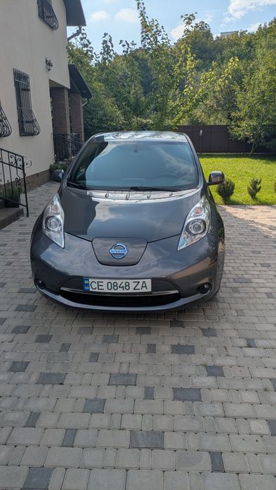 Nissan leaf  24квт 2013