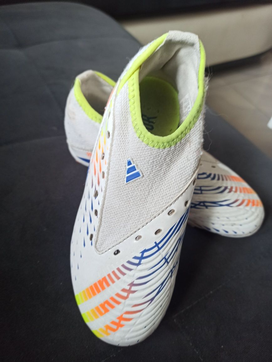 Korki chłopięce ADIDAS PREDATOR