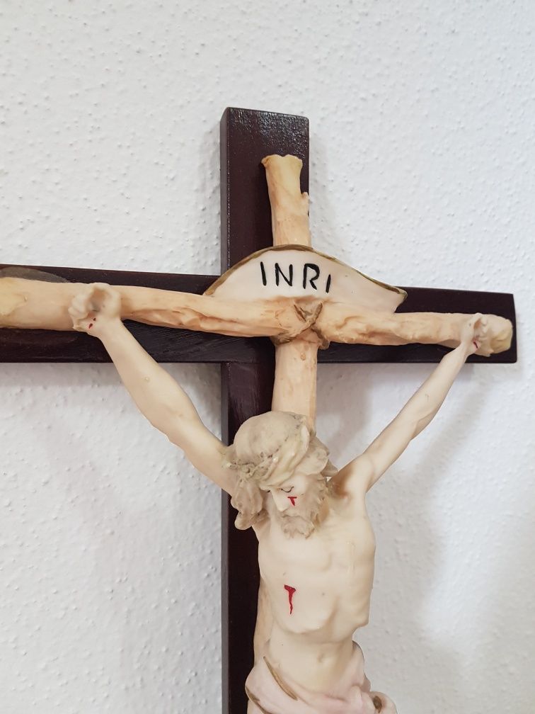 Crucifixo de Marfinite Vintage