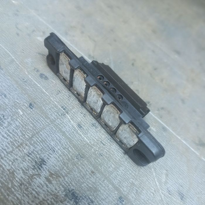 Контакти на бокову дверку віто 639, в відмінному стані