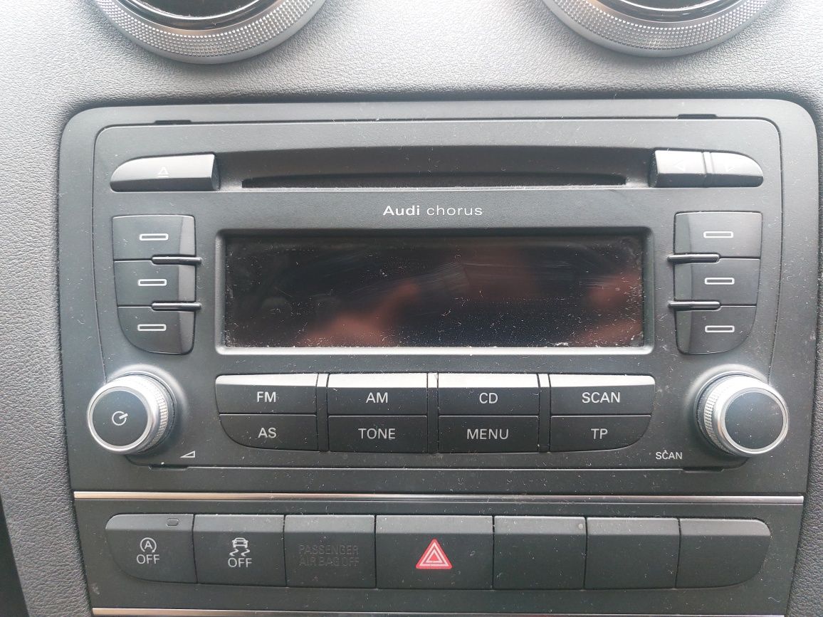 audi a3 II 8p radio fabryczne chorus