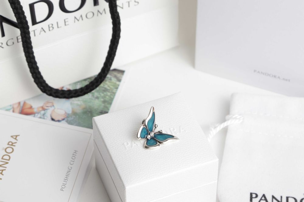 Намистина Pandora "Великий метелик" срібло s925