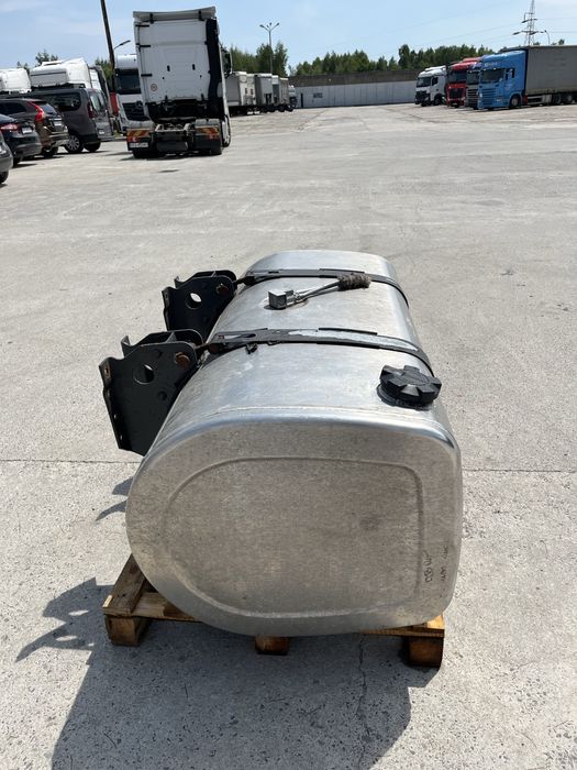 Zbiornik Paliwa Bak Aluminiowy Mega 130x67x55 Renault Volvo Mercedes