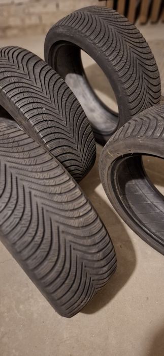 Opony zimowe 4 szt. Michelin Alpin 5 215/45 R 17