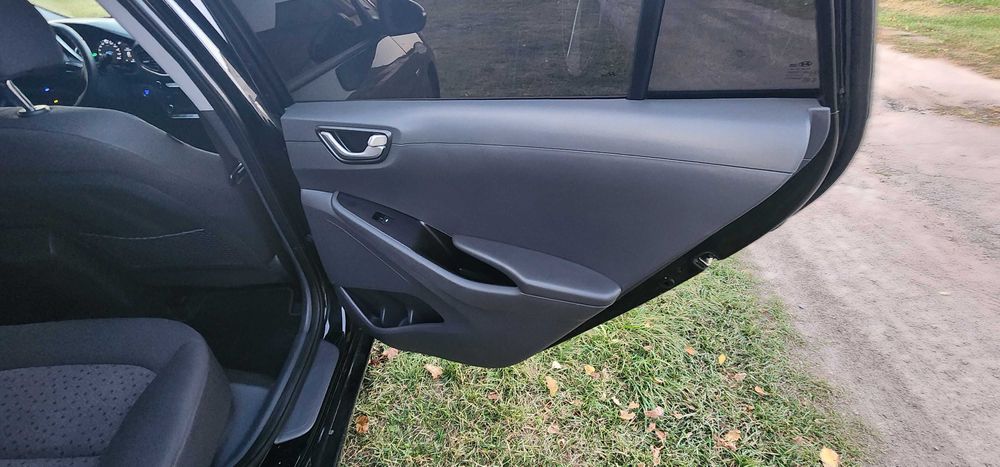 Hyundai ioniq 2019 р. Електро 28 kwt пригнаний з Бельгії