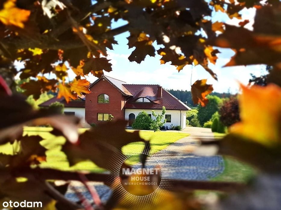Wyjątkowy dom nad jeziorem z basenem i sauną