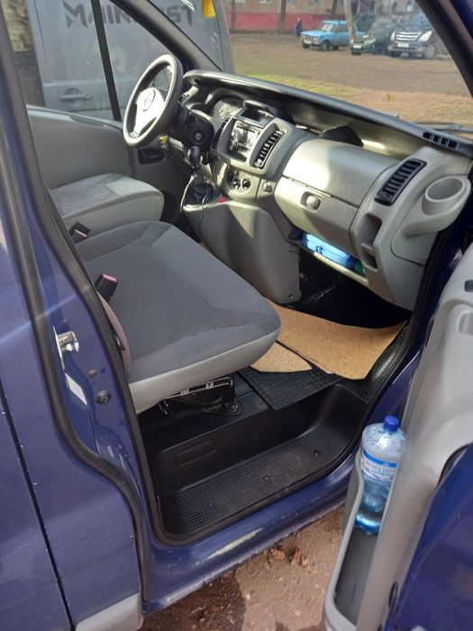 Опель Віваро 1.9 дизель турбо