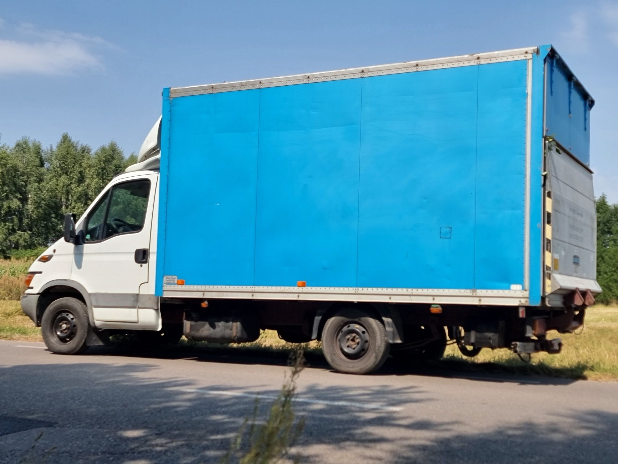 Iveco Daily C13 dmc 3,5 sprawny winda 750kg gotowy do biznesu