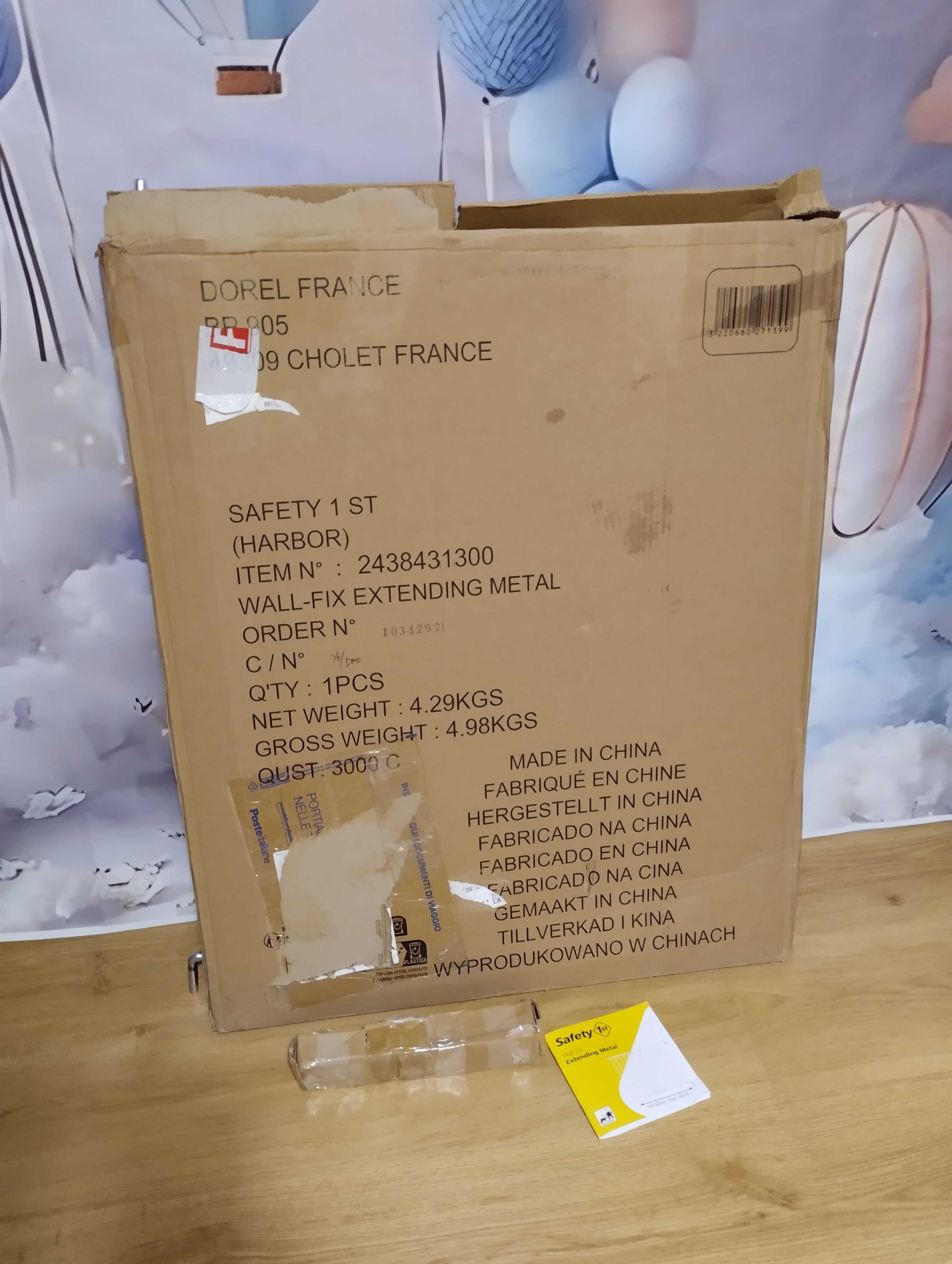 Bramka ochronna na drzwi schody Safety 1st Wall  przykręcana 62-102 cm