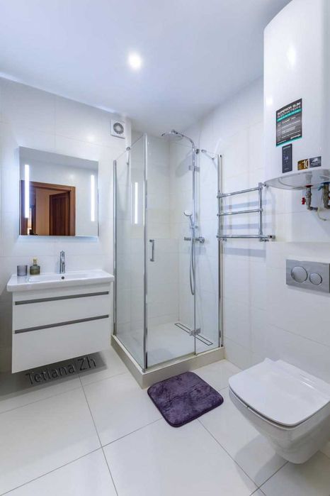 Простора і затишна квартира біля метро Лук’янівська