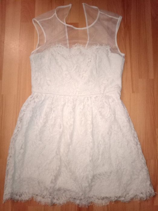 Платья одним Лотом