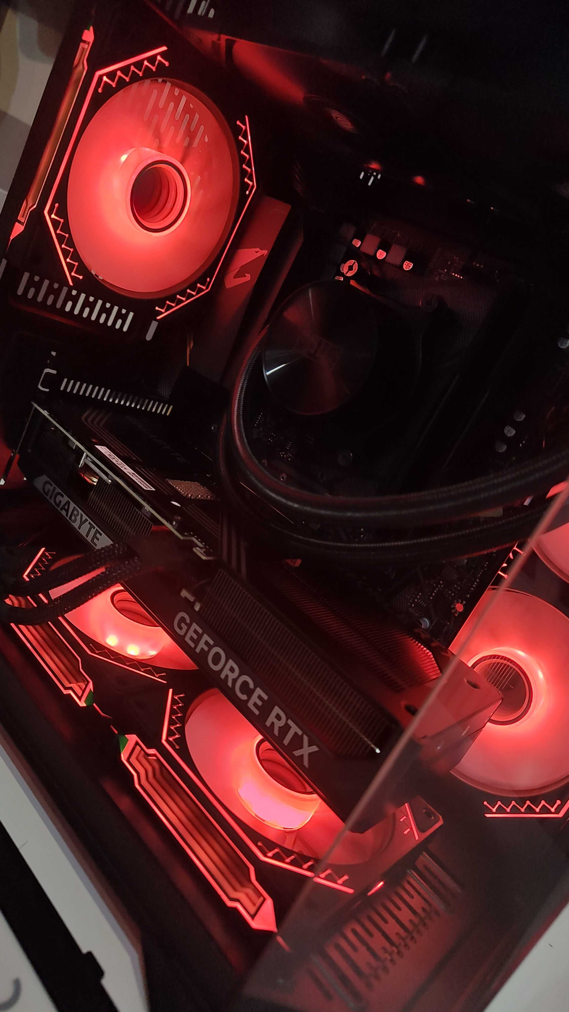 Komputer do gier Ryzen 7 rtx5070 Battlefield GTA Roblox Minecraft