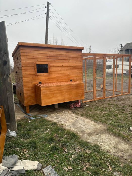 Якщо ви хочете купити готовий курник на 20 кур для душі, то це до нас.