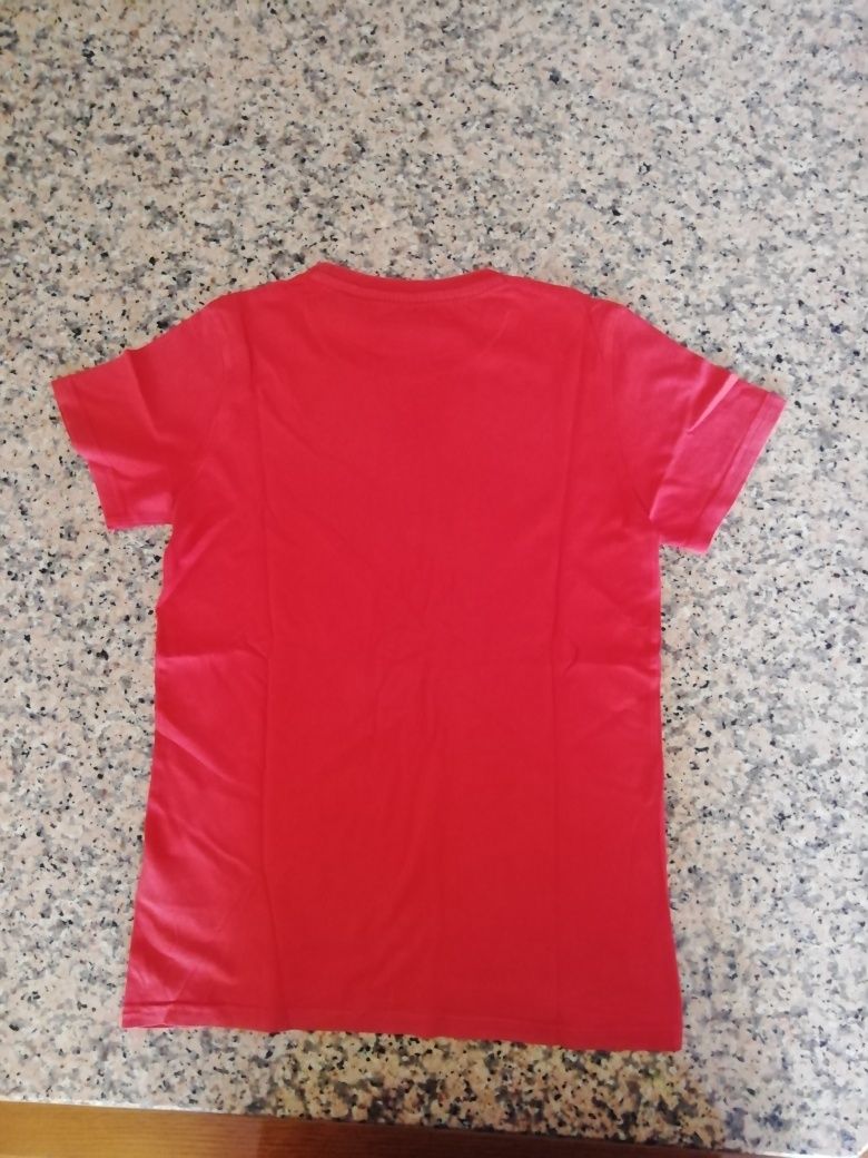 T-shirt Vermelha Rapaz