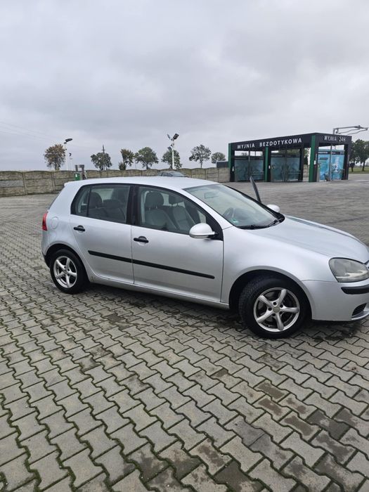 Volkswagen Golf V