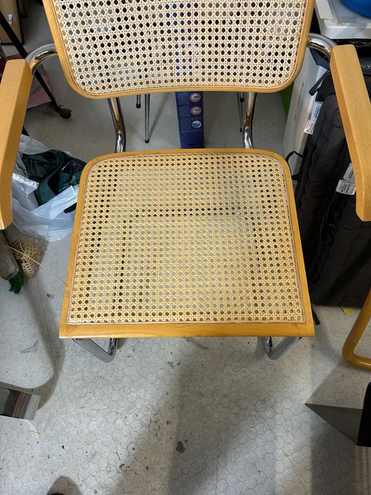 Reparação de Cadeiras Marcel Brauer Especializado em Palhinha e Verniz