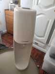 Sodastream,maquina fazer água gaseificado,ou seja agua com gás.