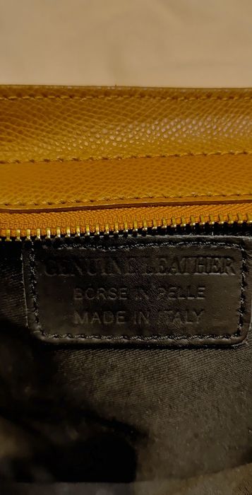 Сумочка жіноча шкіряна 16/19