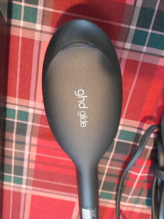 Szczotka prostująca ghd Glide Professional Hot Brush.