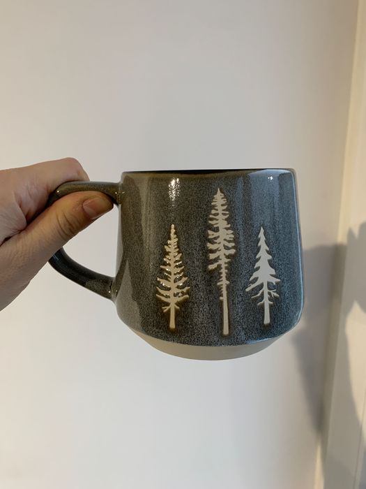 Kubek ceramiczny duży wzór zimowy świąteczny 480ml choinki